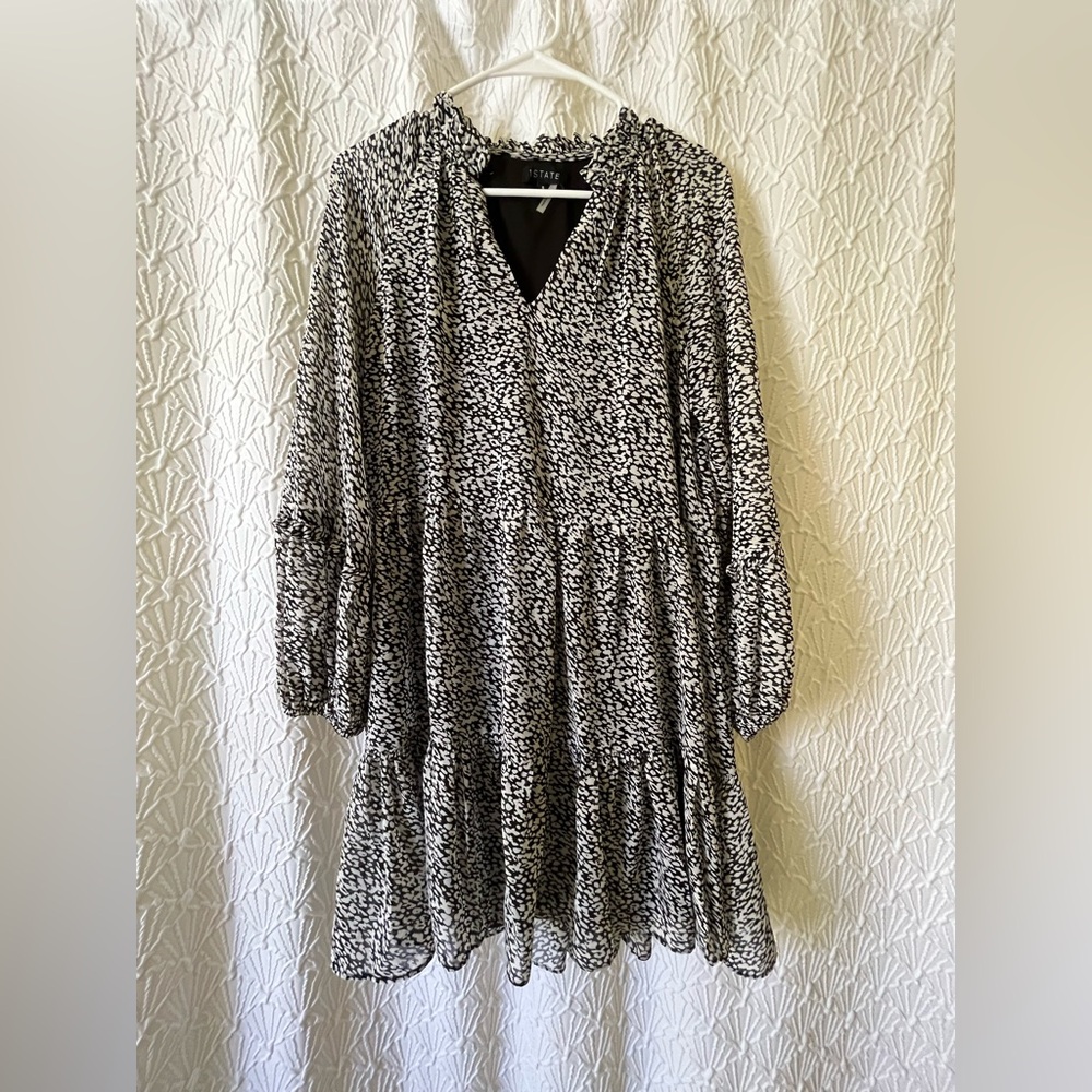 NWOT Tiered Long Sleeve Mini Dress